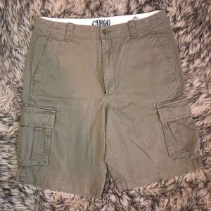 Light Olive Green Roundtree & Yorke Cargo Shorts